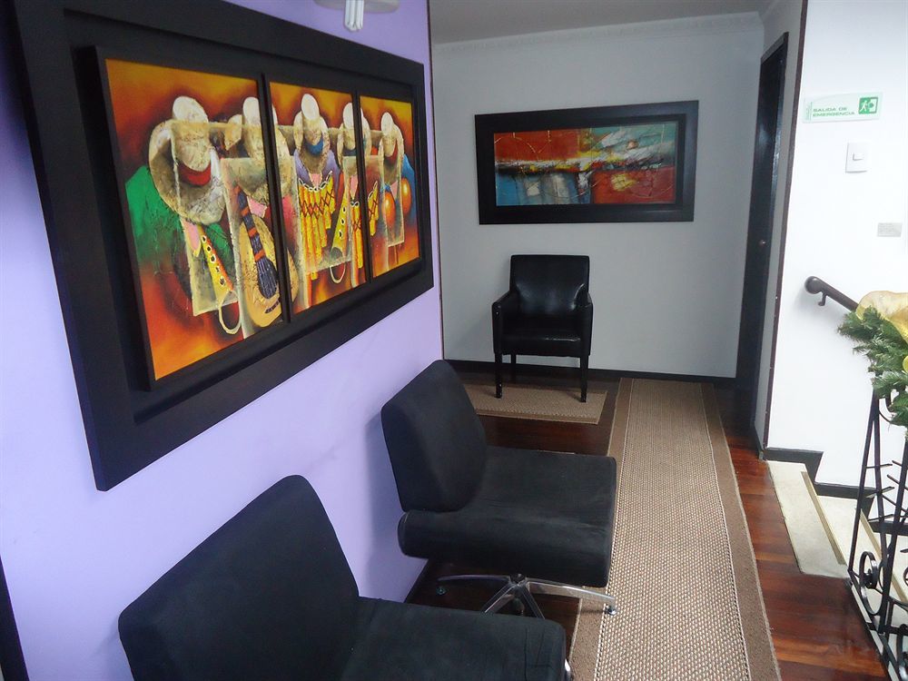Hotel Central House A 5 Min De La Embajada Americana Bogota Exterior photo